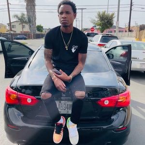 Meet your Posher, Robert